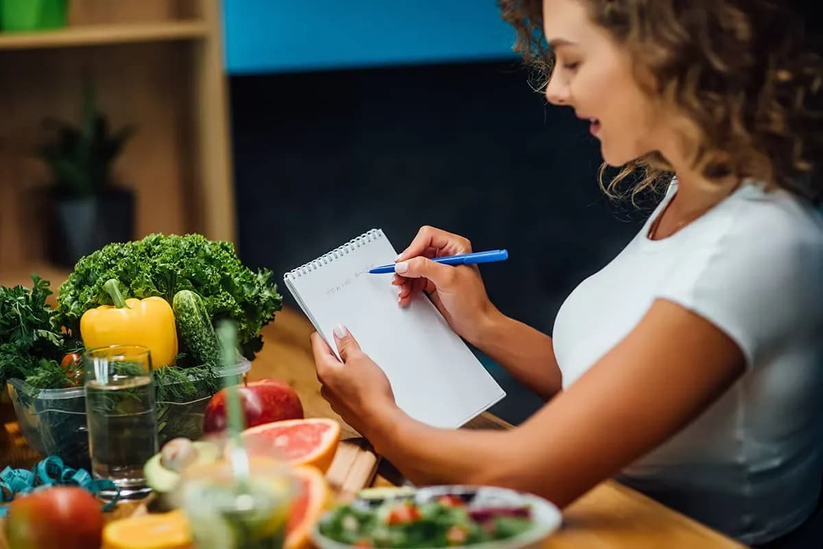 Registered Sports Dietitian & Certified Nutrition Performance Coach